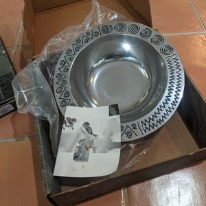 Wilton Armetale Medium Round Bowl